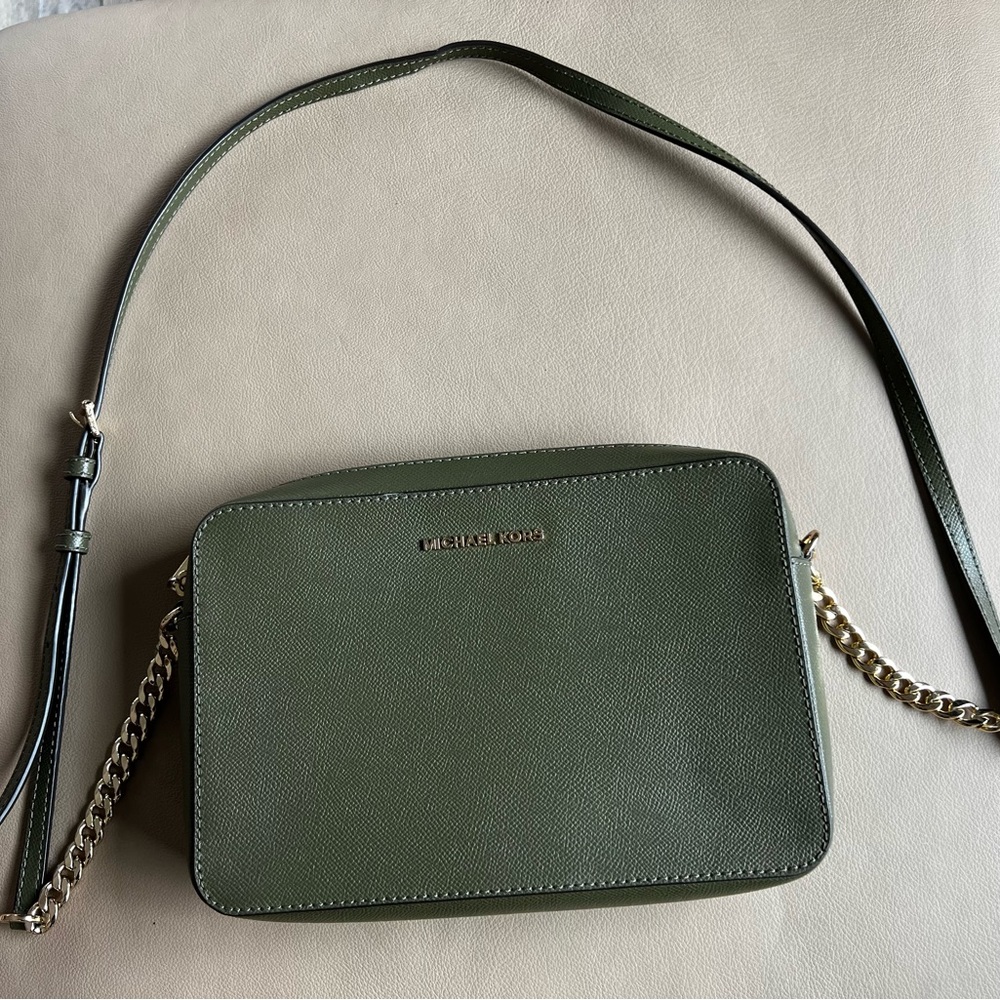 Michael Kors East West handbag in military green. Super cute with summer khaki.